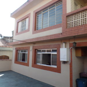 Casa térrea 2 dormitórios, nos fundos mais 2 casas - Vila Élida (207) - Image 6