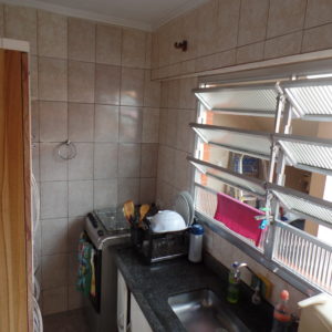 Casa térrea 2 dormitórios, nos fundos mais 2 casas - Vila Élida (207) - Image 18