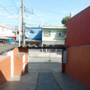 Casa térrea 2 dormitórios, nos fundos mais 2 casas - Vila Élida (207) - Image 19