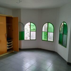 Sobrado 4 Dormitórios,Sendo 2 suite Sala, Garagem - Centro (313) - Image 13